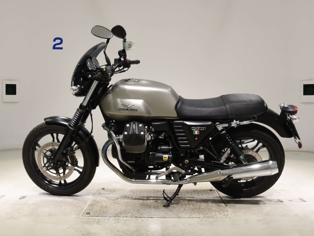 MOTO GUZZI MOTO GUZZI V7 STONE