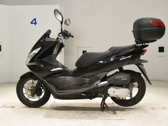 Honda PCX125-2