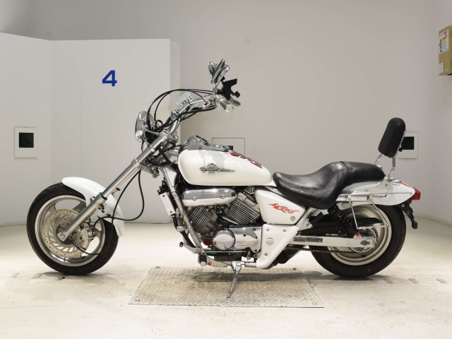 Honda MAGNA 250