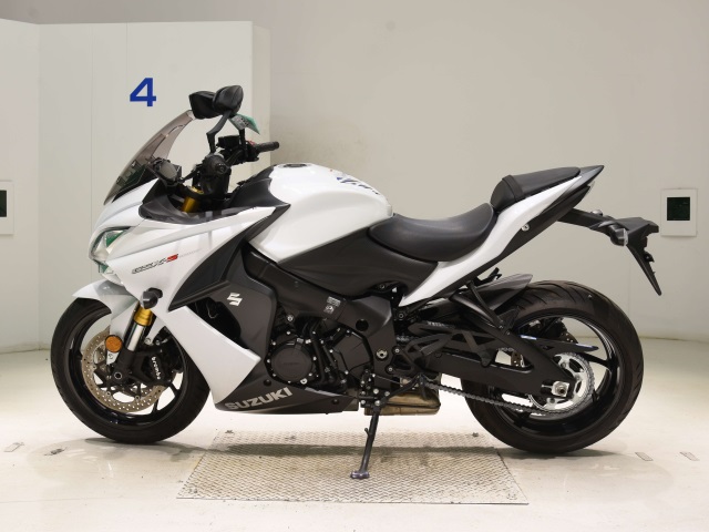Suzuki GSX-S1000F