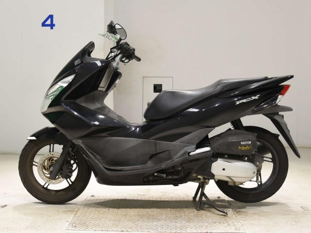 Honda PCX125-2