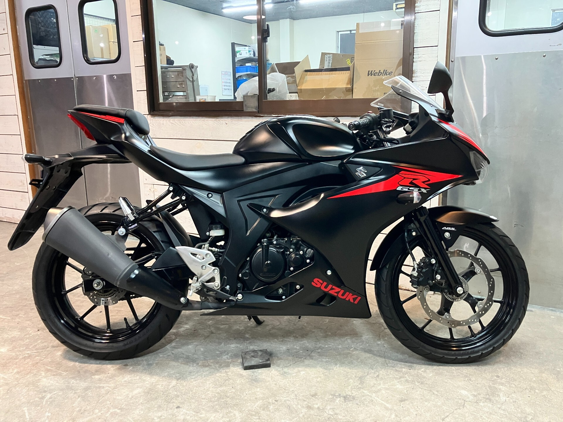 OTHER GSX-R125 ABS