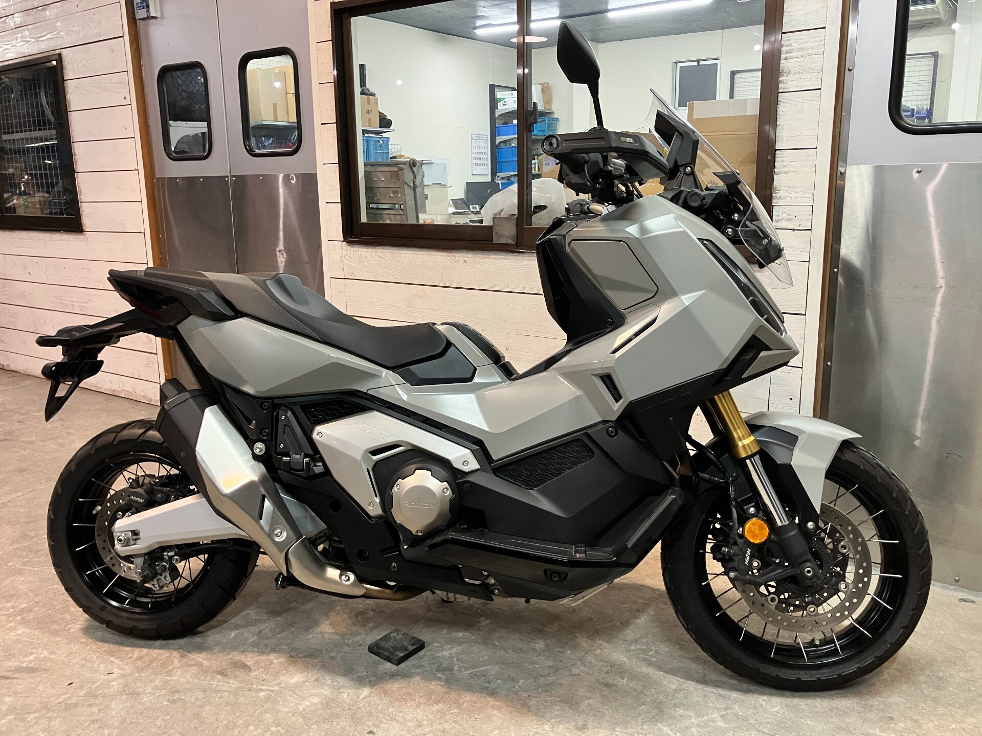 OTHER X-ADV