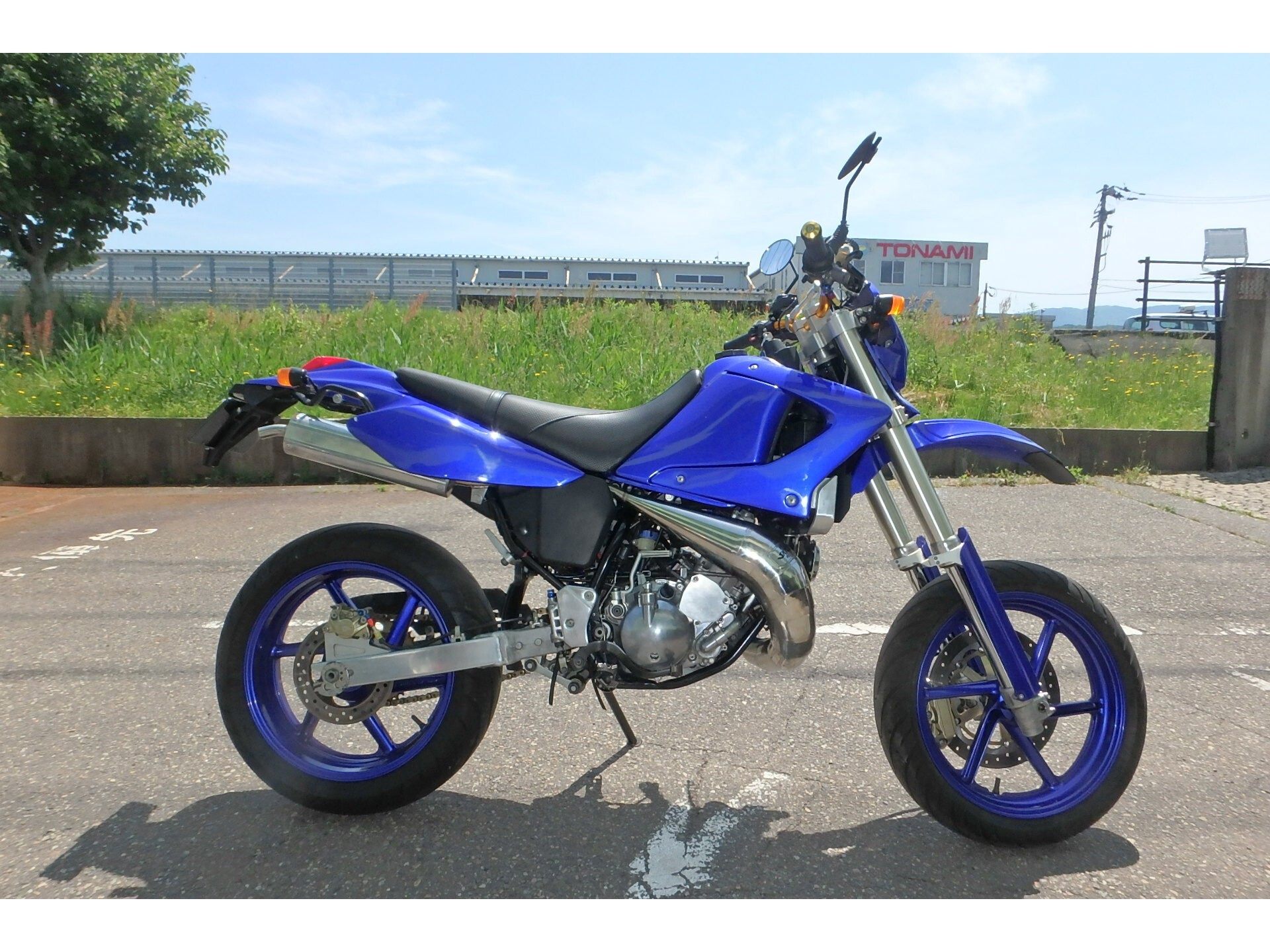 Yamaha LANZA DT230