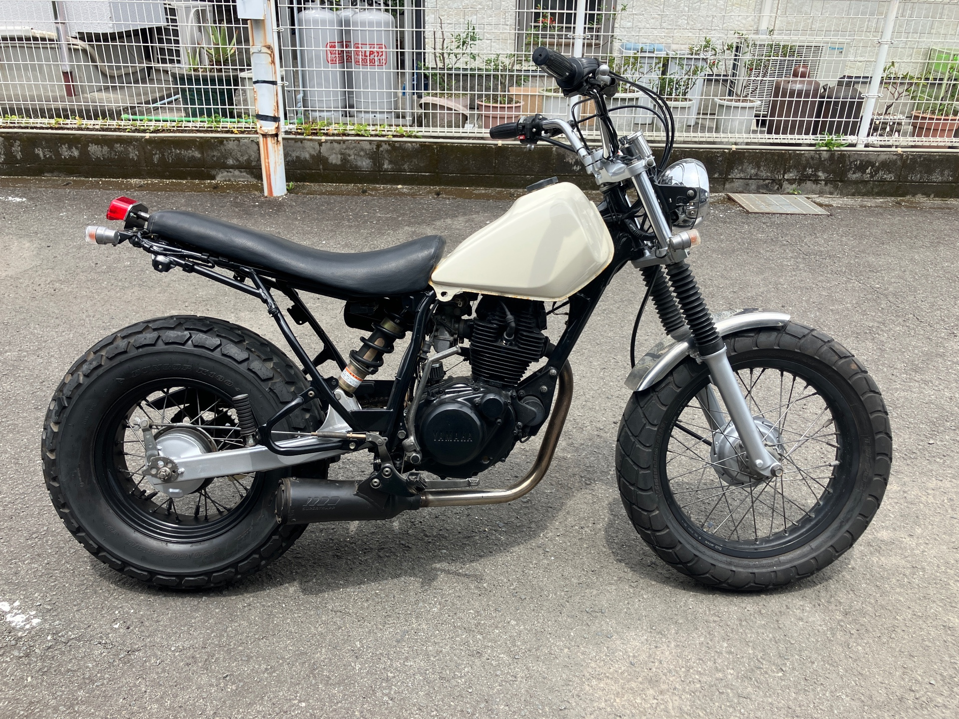 Yamaha TW200