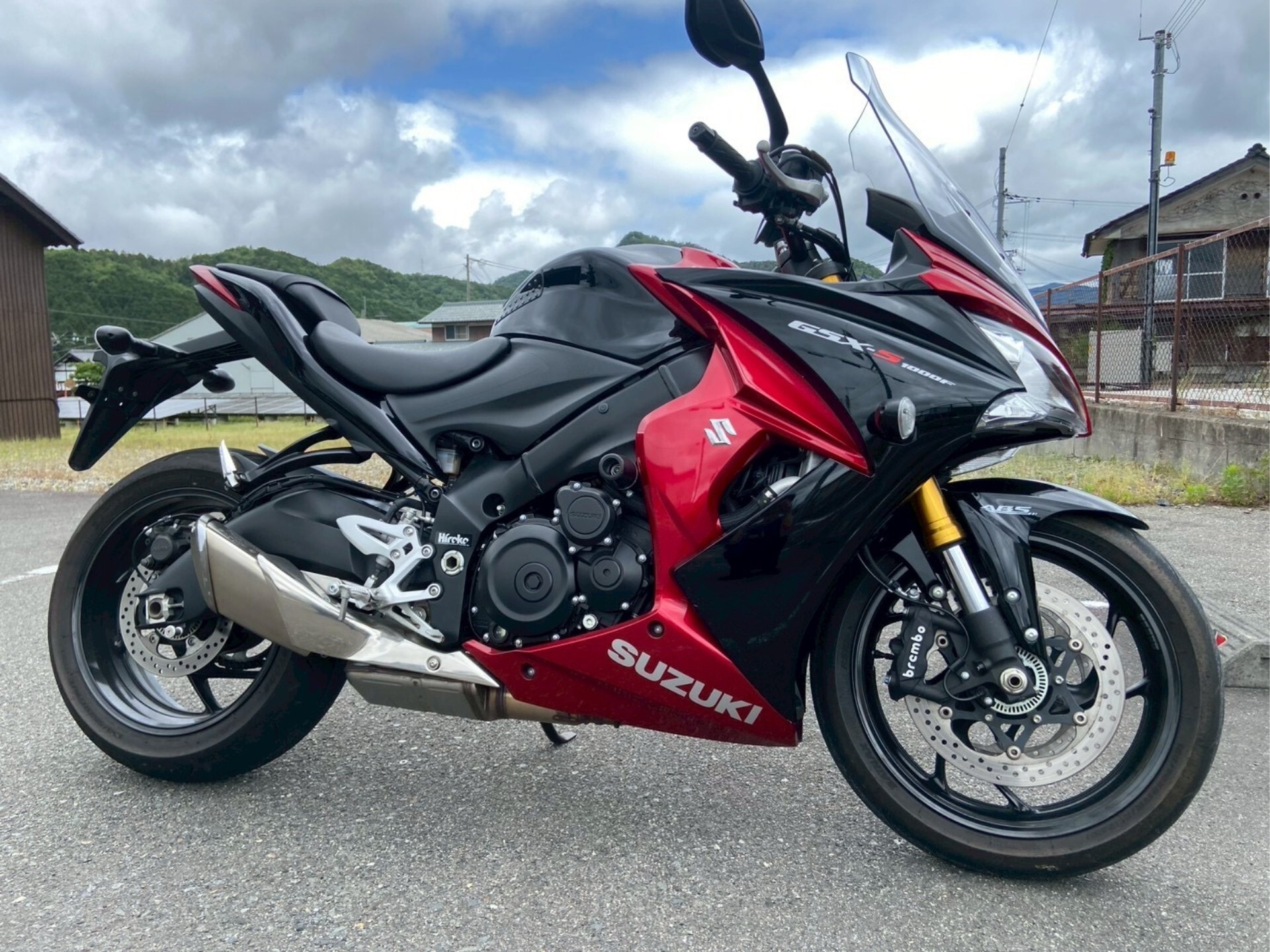 Suzuki GSX-S1000F