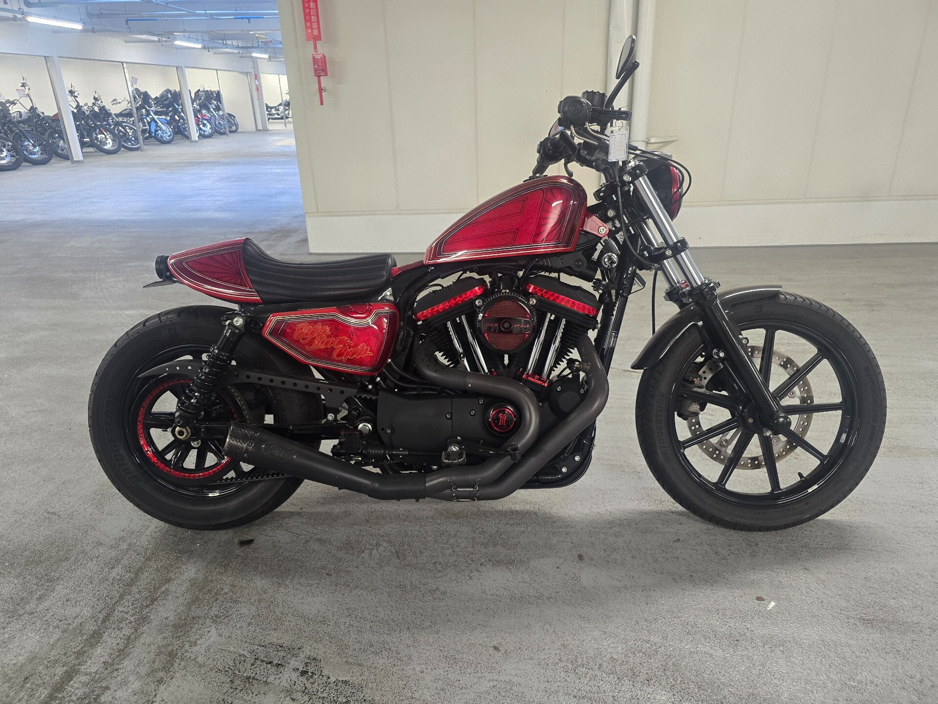 Harley-Davidson HARLEY XL883N