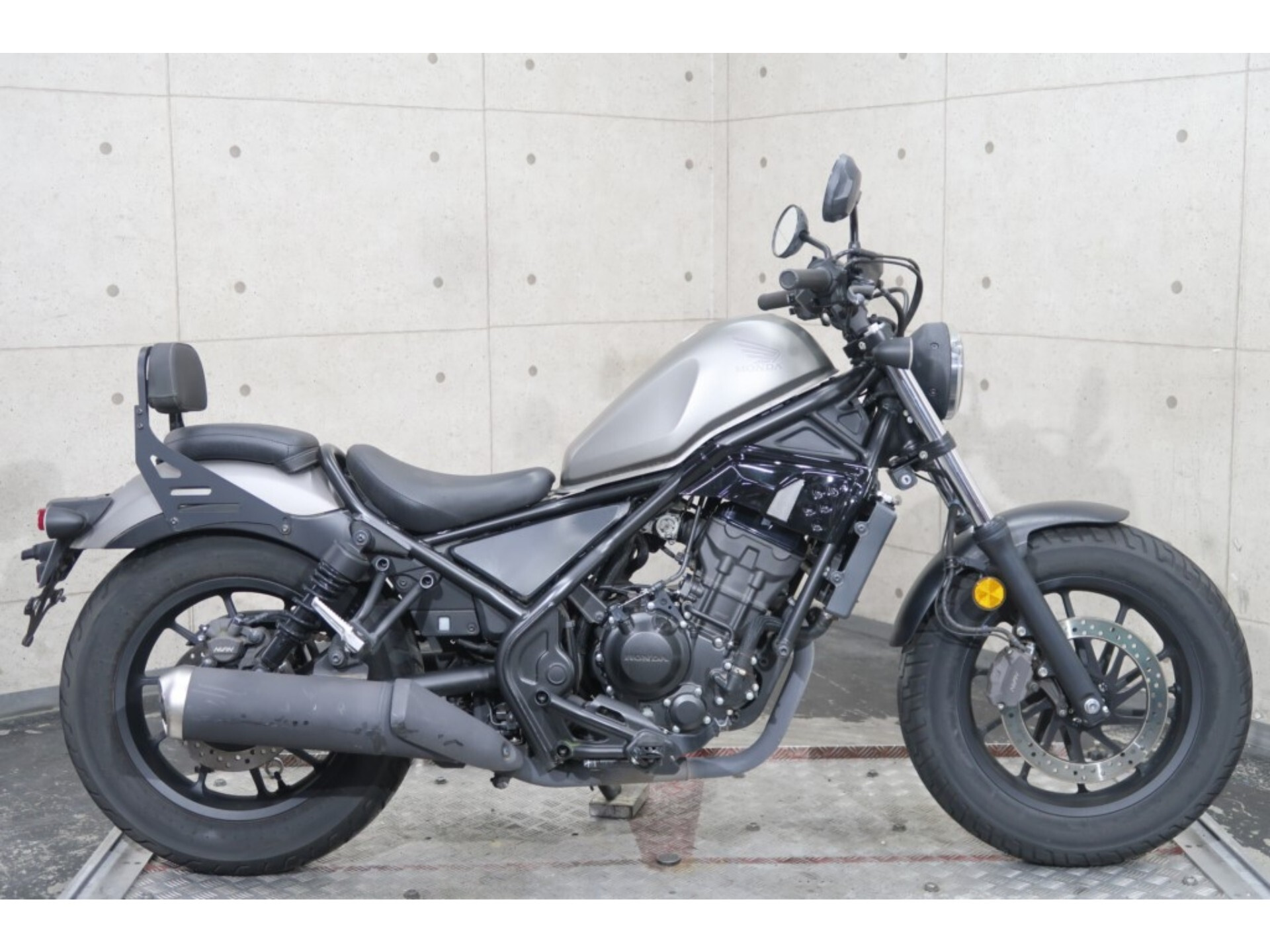 Honda REBEL