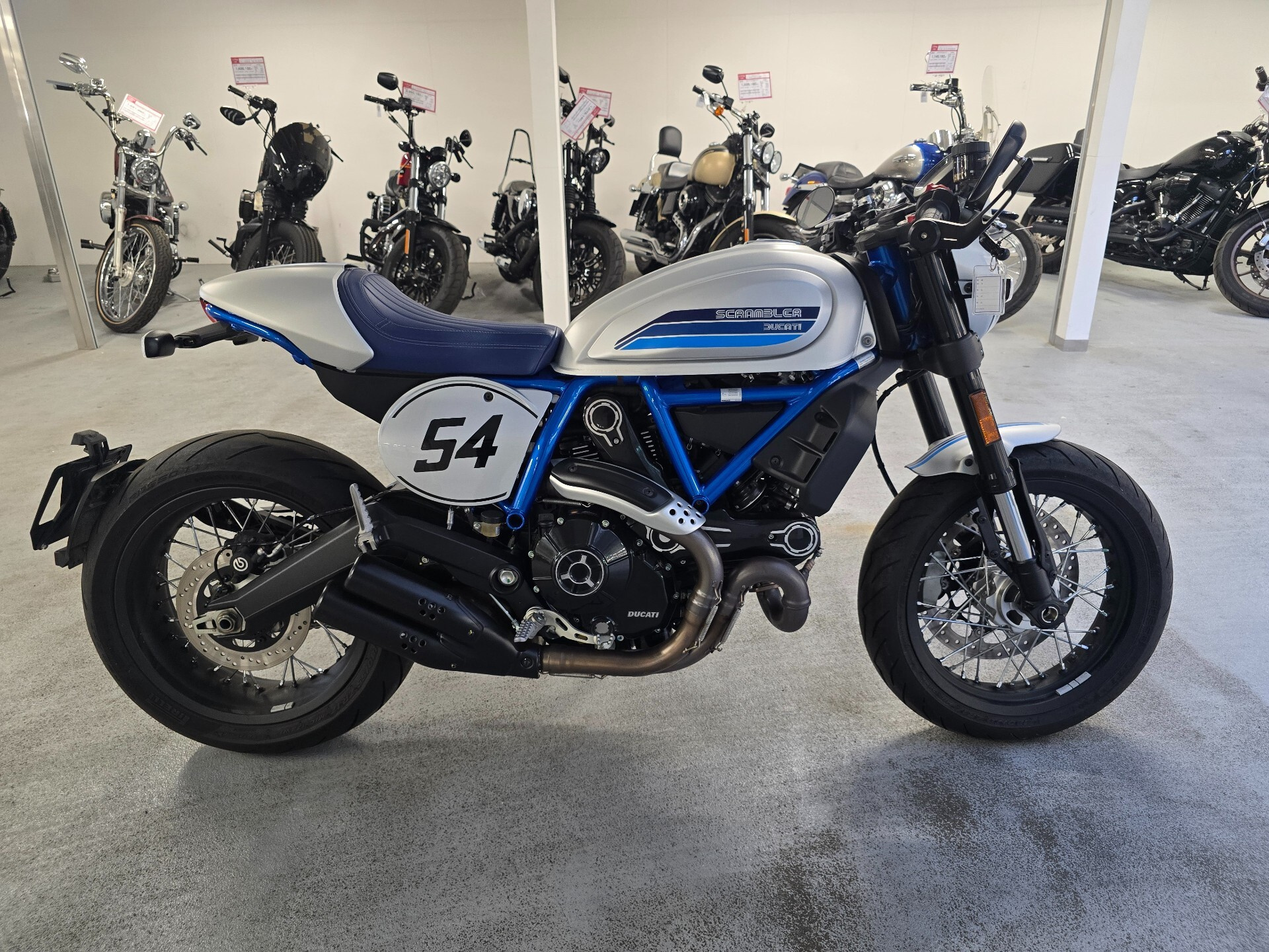 OTHER DUCATI SCRAMBLER KAFE RACER