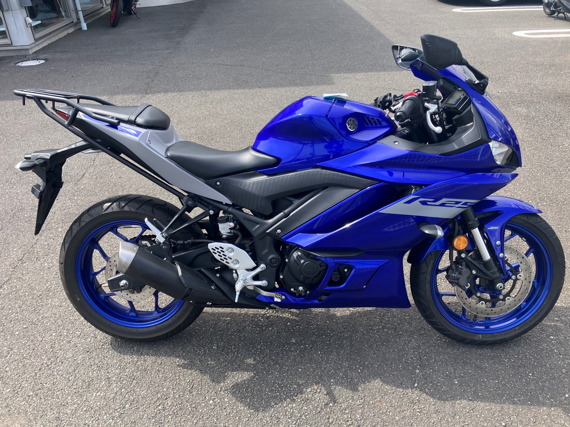 Yamaha YZF-R25