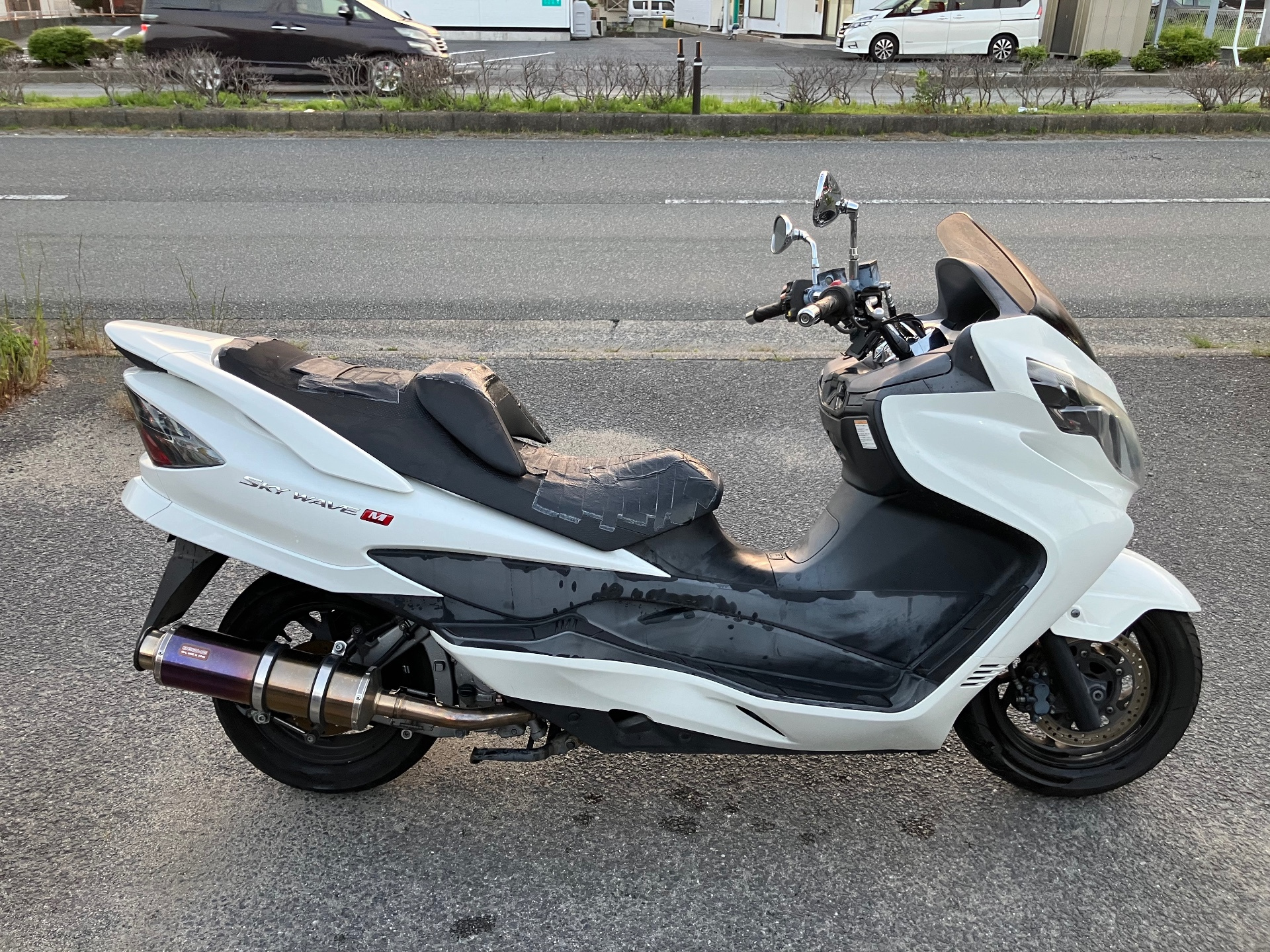 Suzuki SKYWAVE 250M