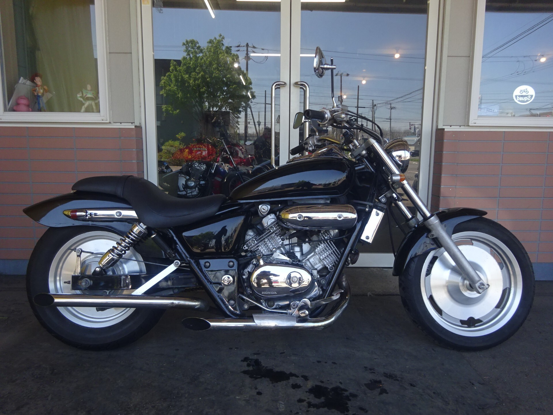 Honda V-TWIN MAGNA S