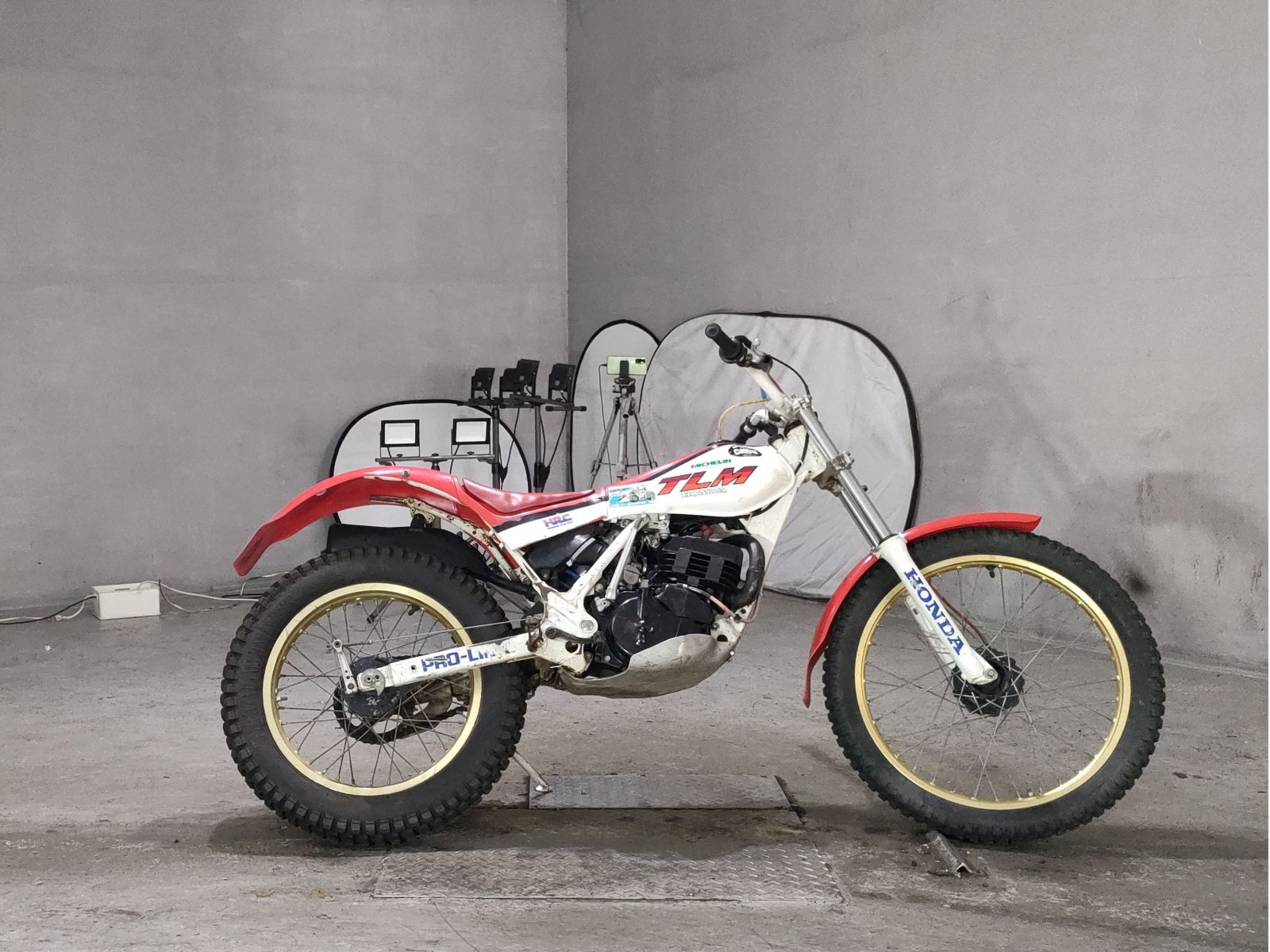Honda TLM200R