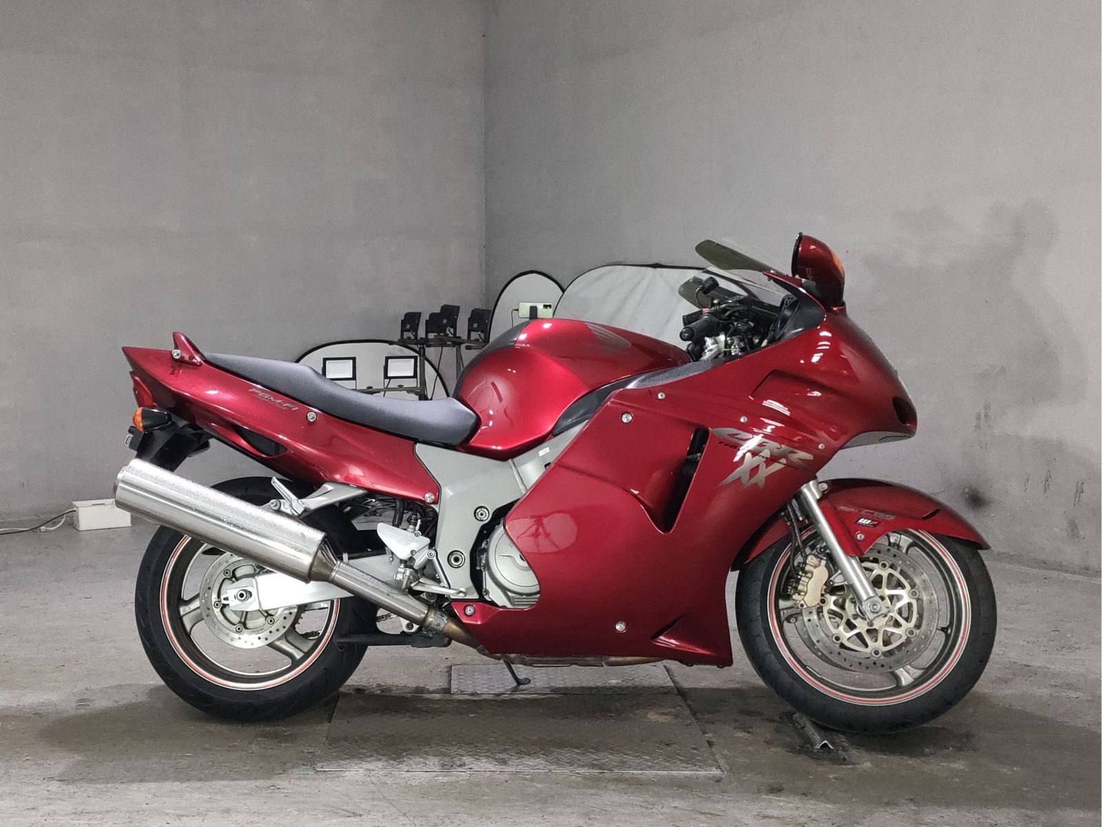 Honda CBR1100XX
