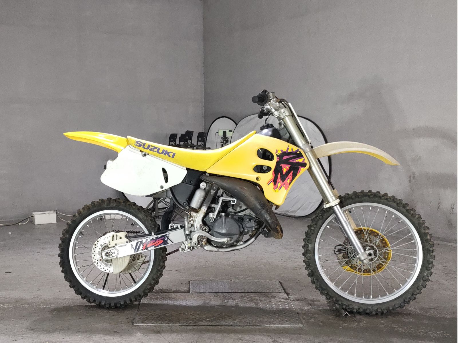 Suzuki RM125