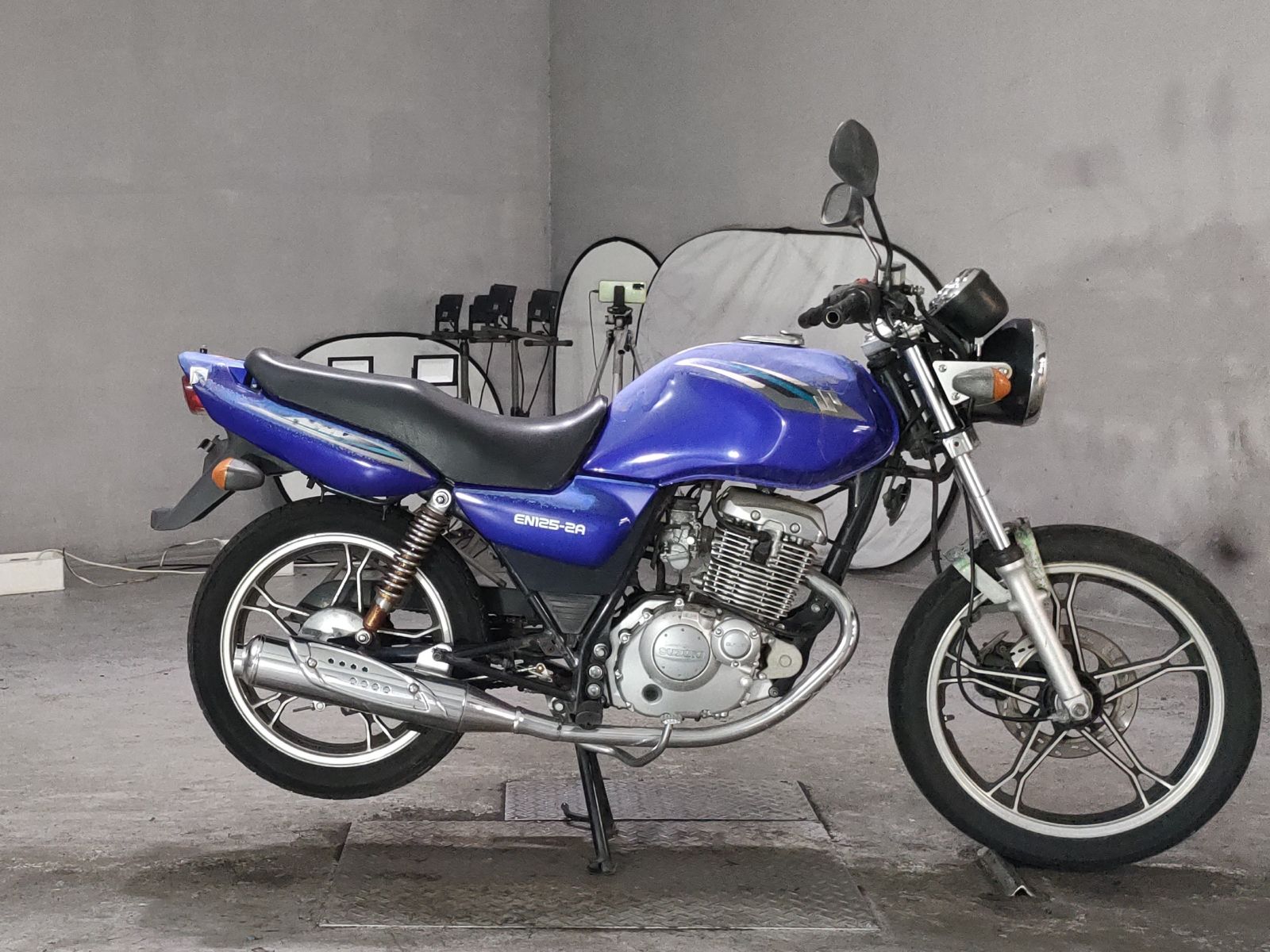 Suzuki EN125