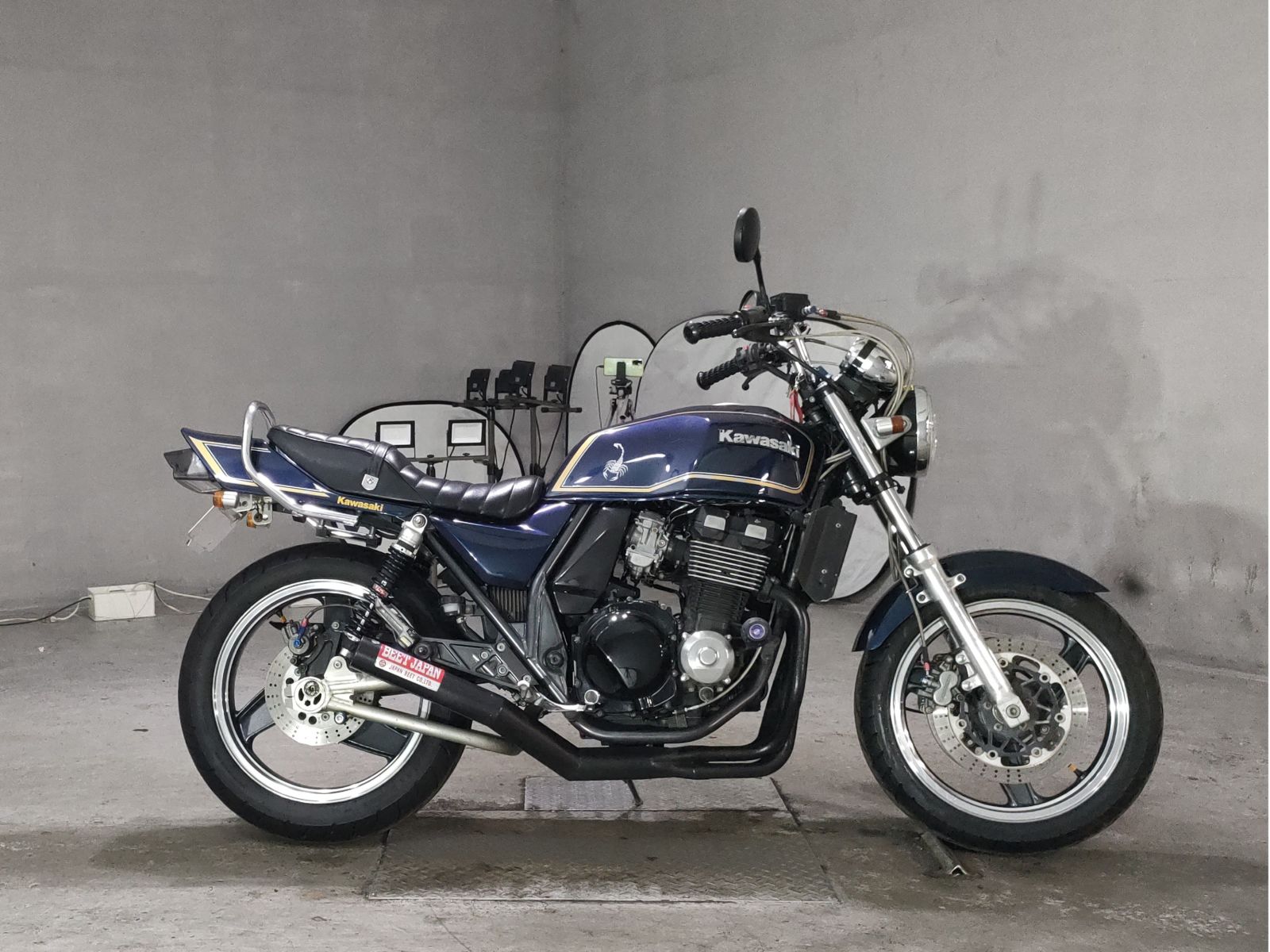 Kawasaki ZRX-2
