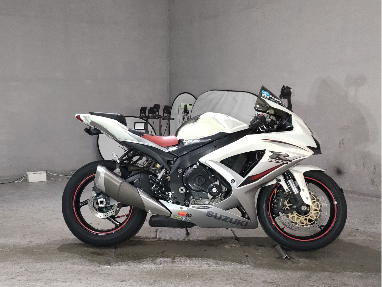 Suzuki GSX-R750