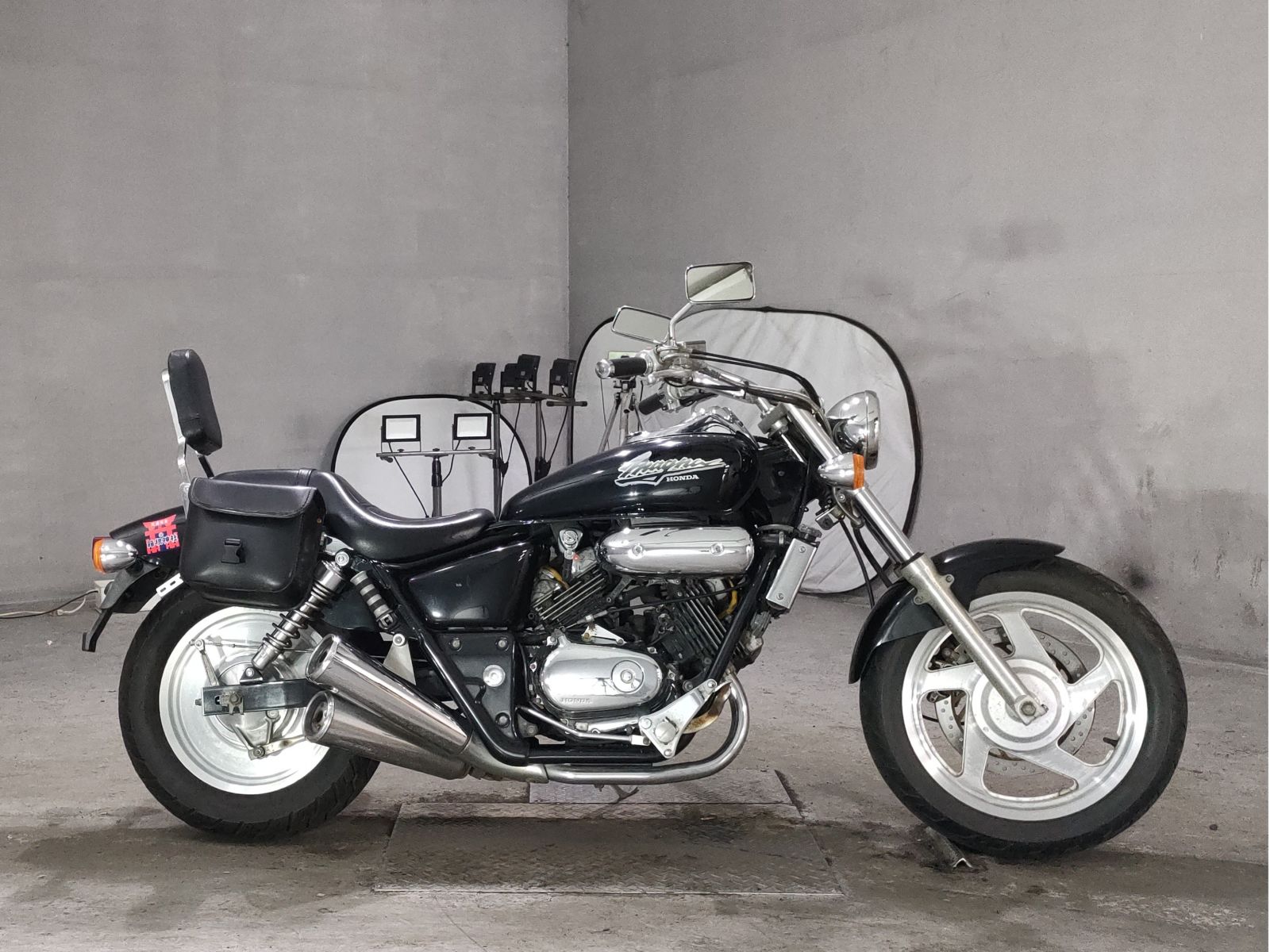 Honda MAGNA 250