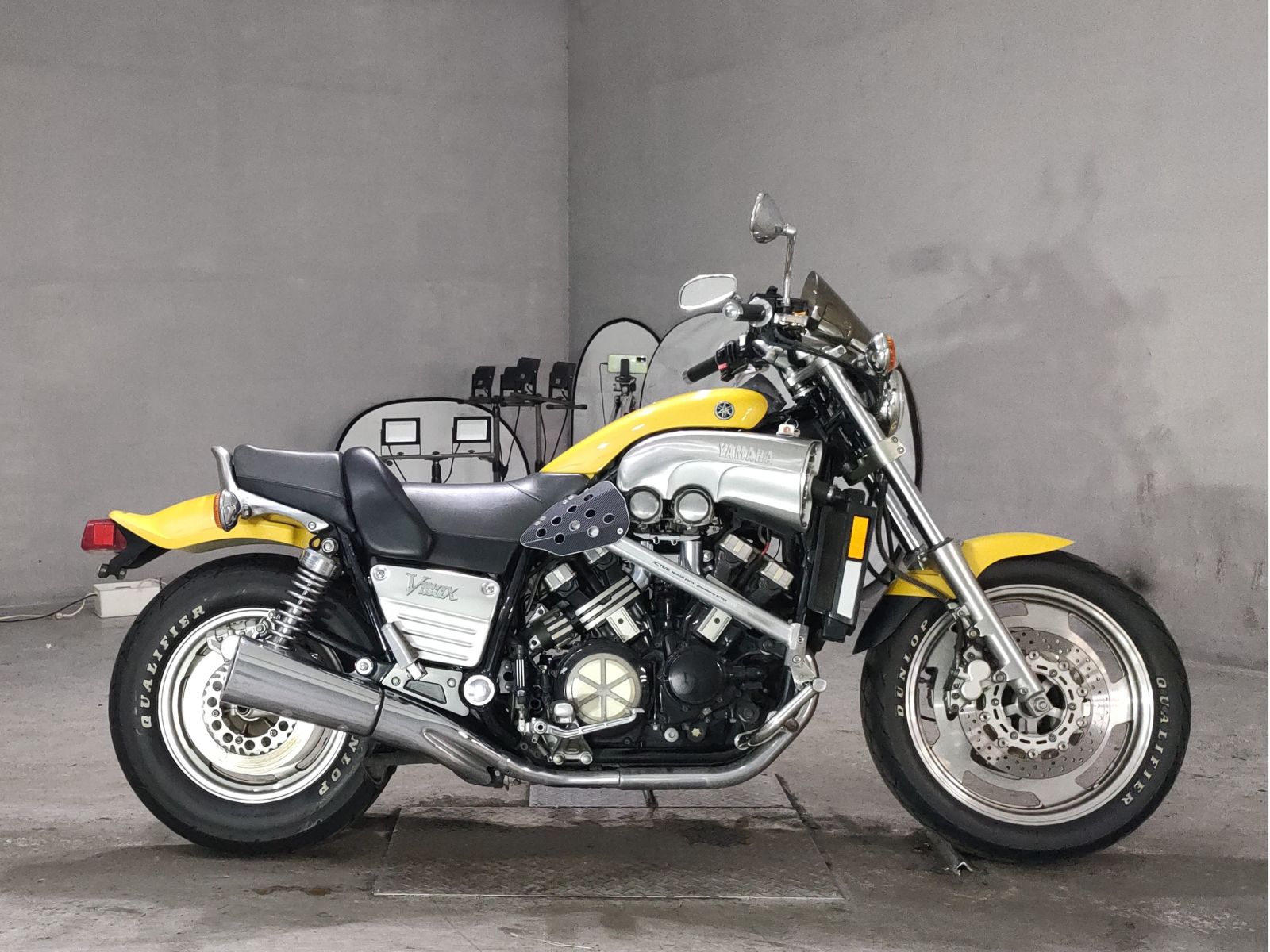 Yamaha V-MAX