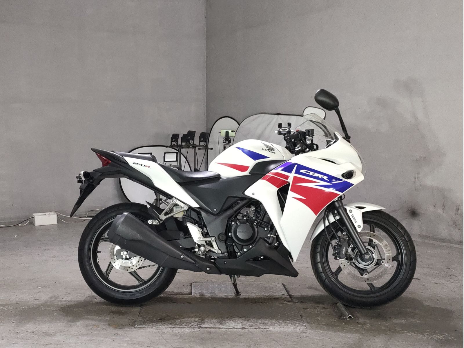 Honda CBR250R