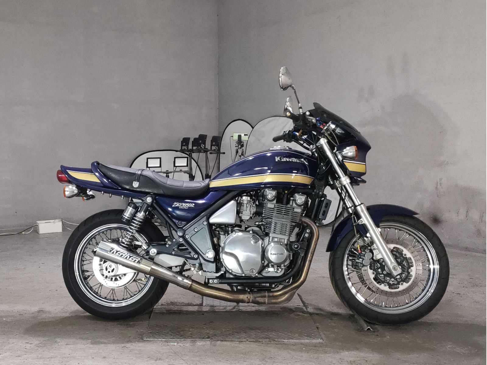 Kawasaki ZEPHYR1100RS