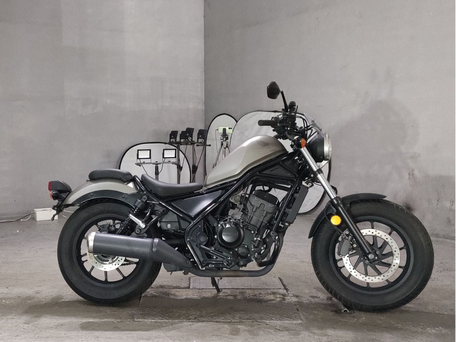 Honda REBEL
