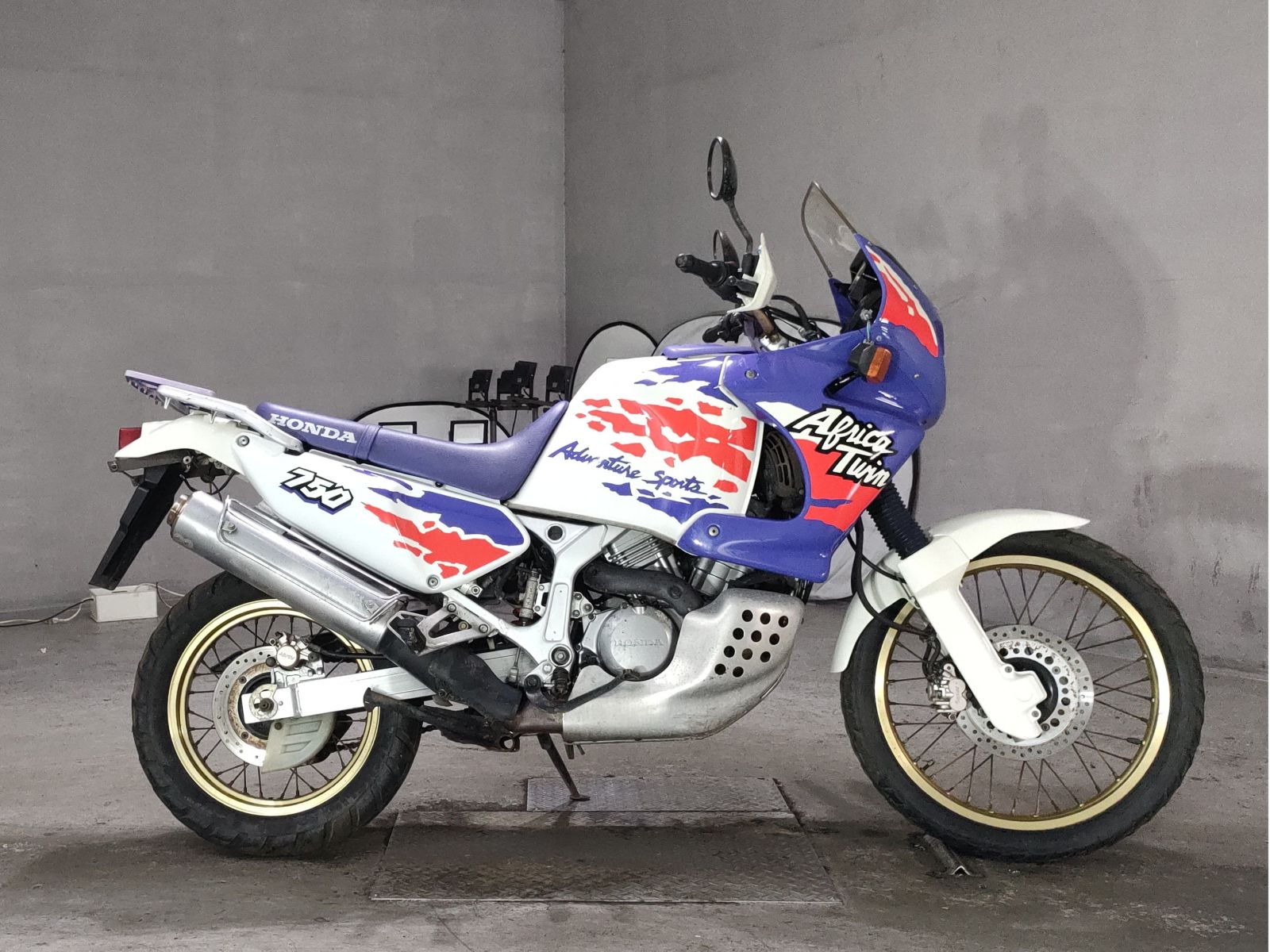 Honda AFRICA TWIN 750