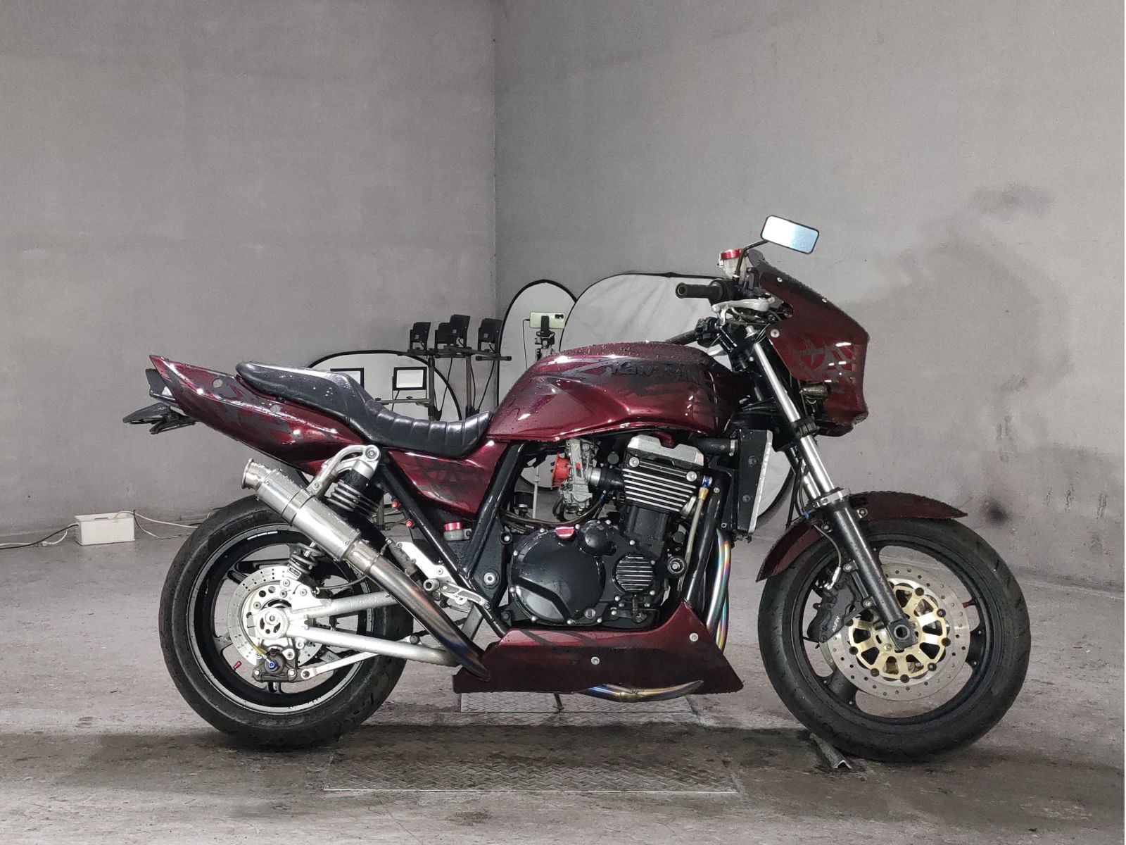 Kawasaki ZRX1100