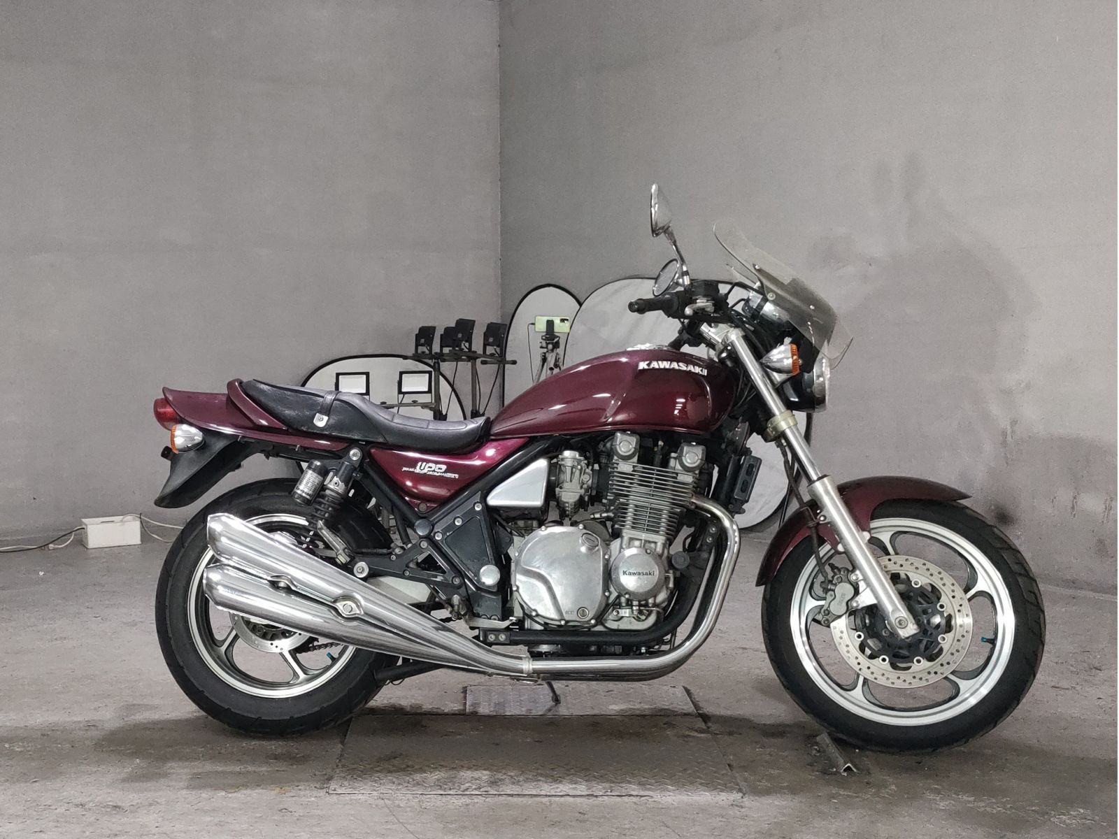 Kawasaki ZEPHYR1100