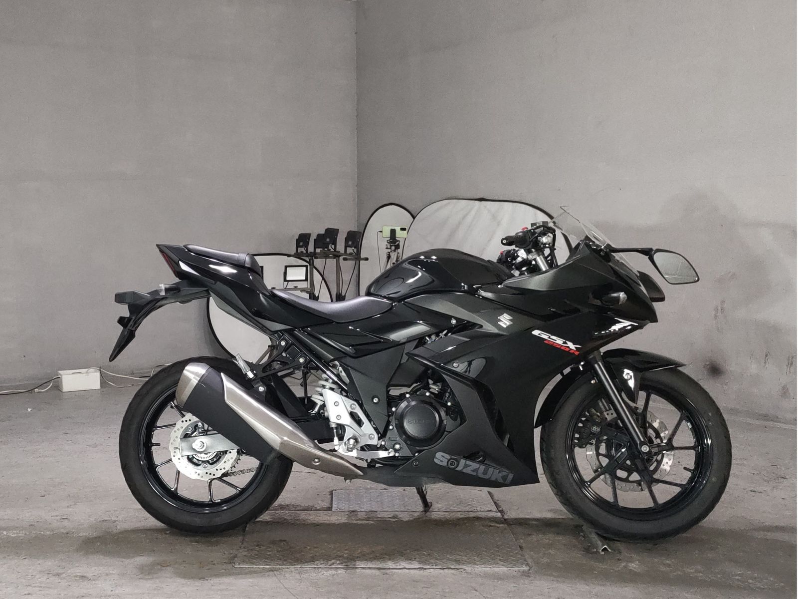 Suzuki GSX250R