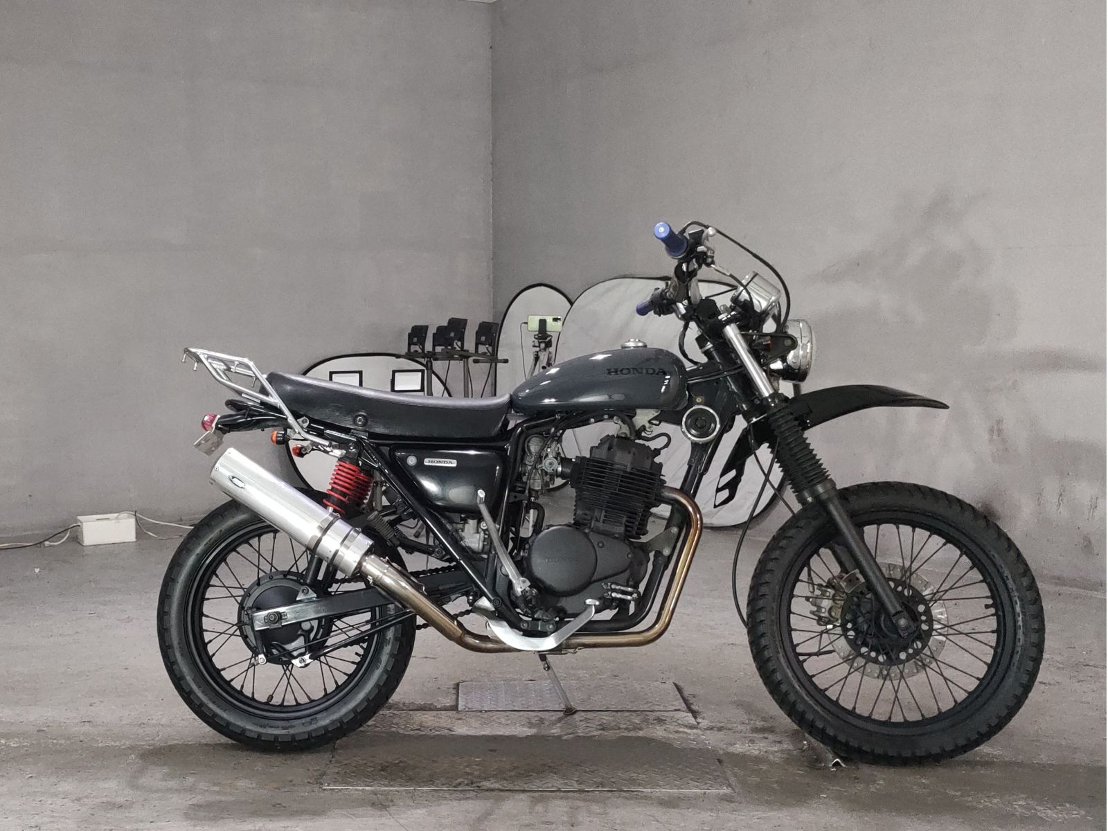Honda CB400SS