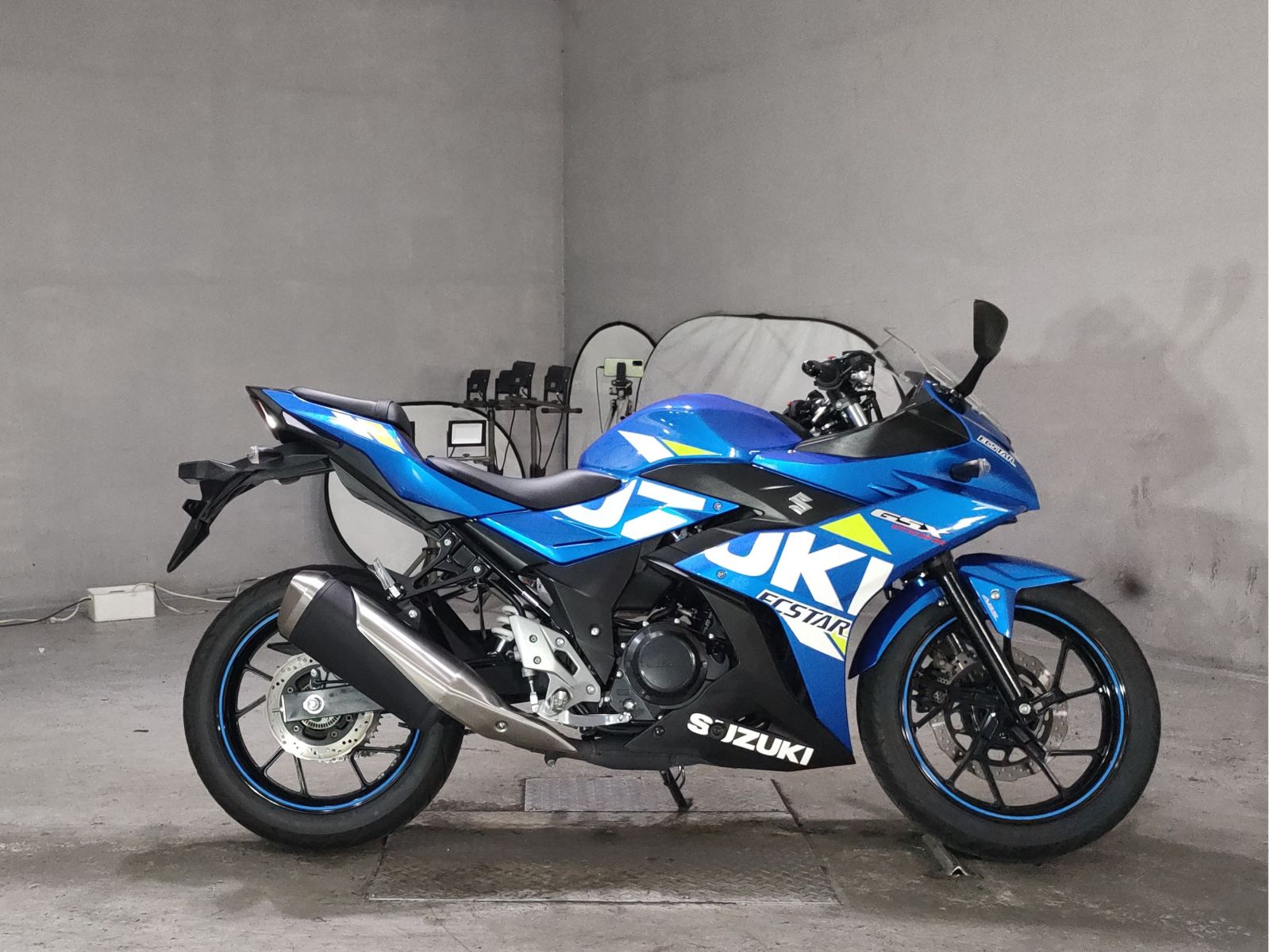Suzuki GSX250R
