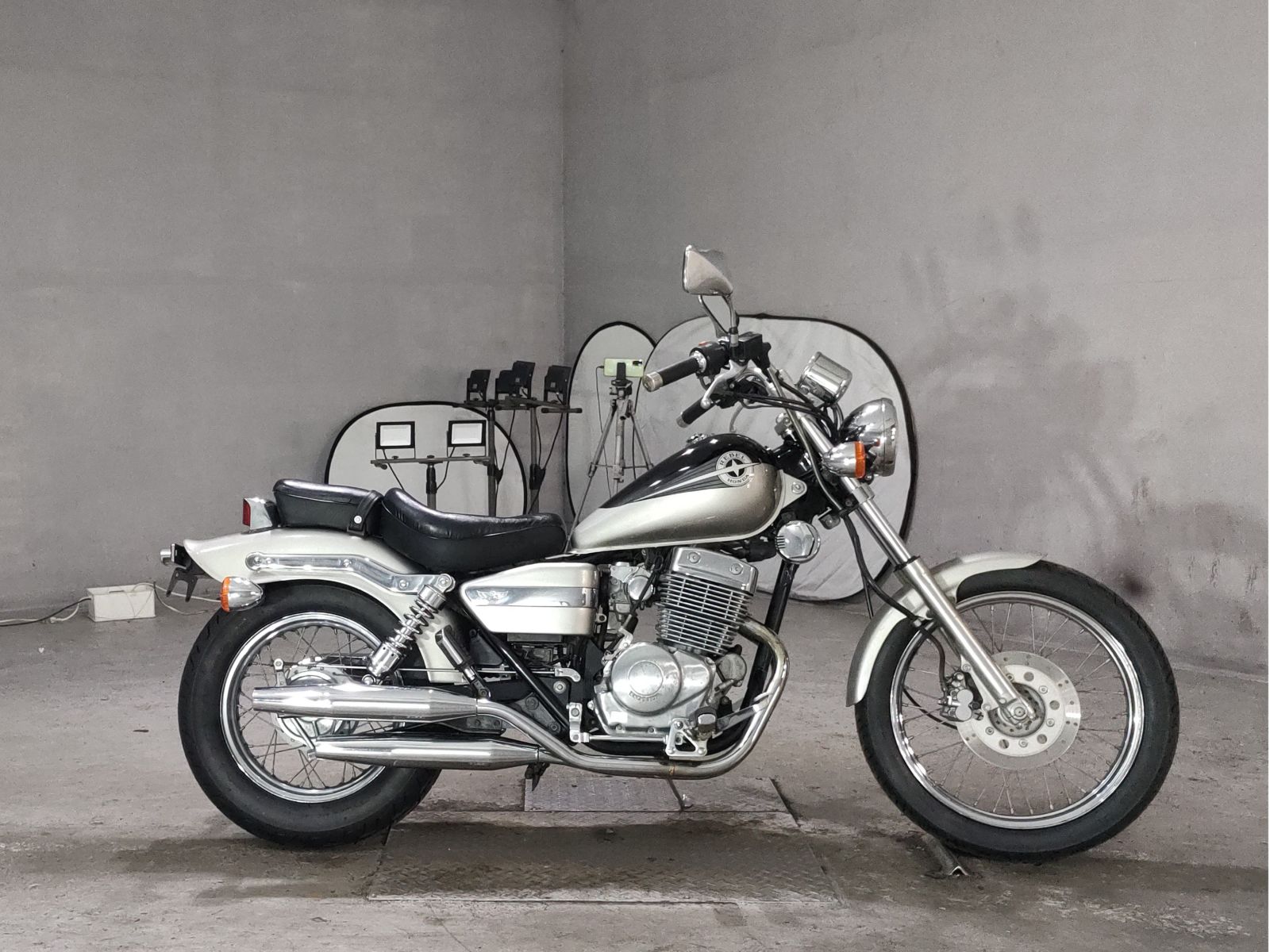 Honda REBL