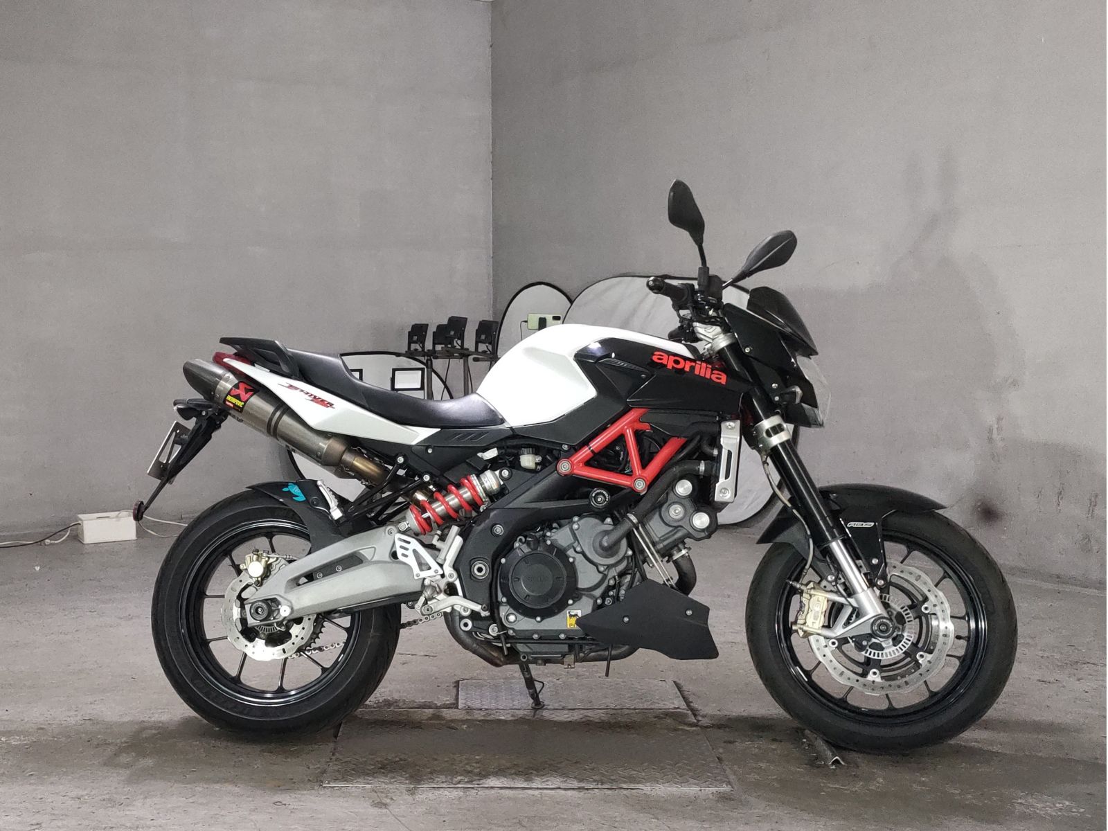 Aprilia APRILIA SHIVER 750