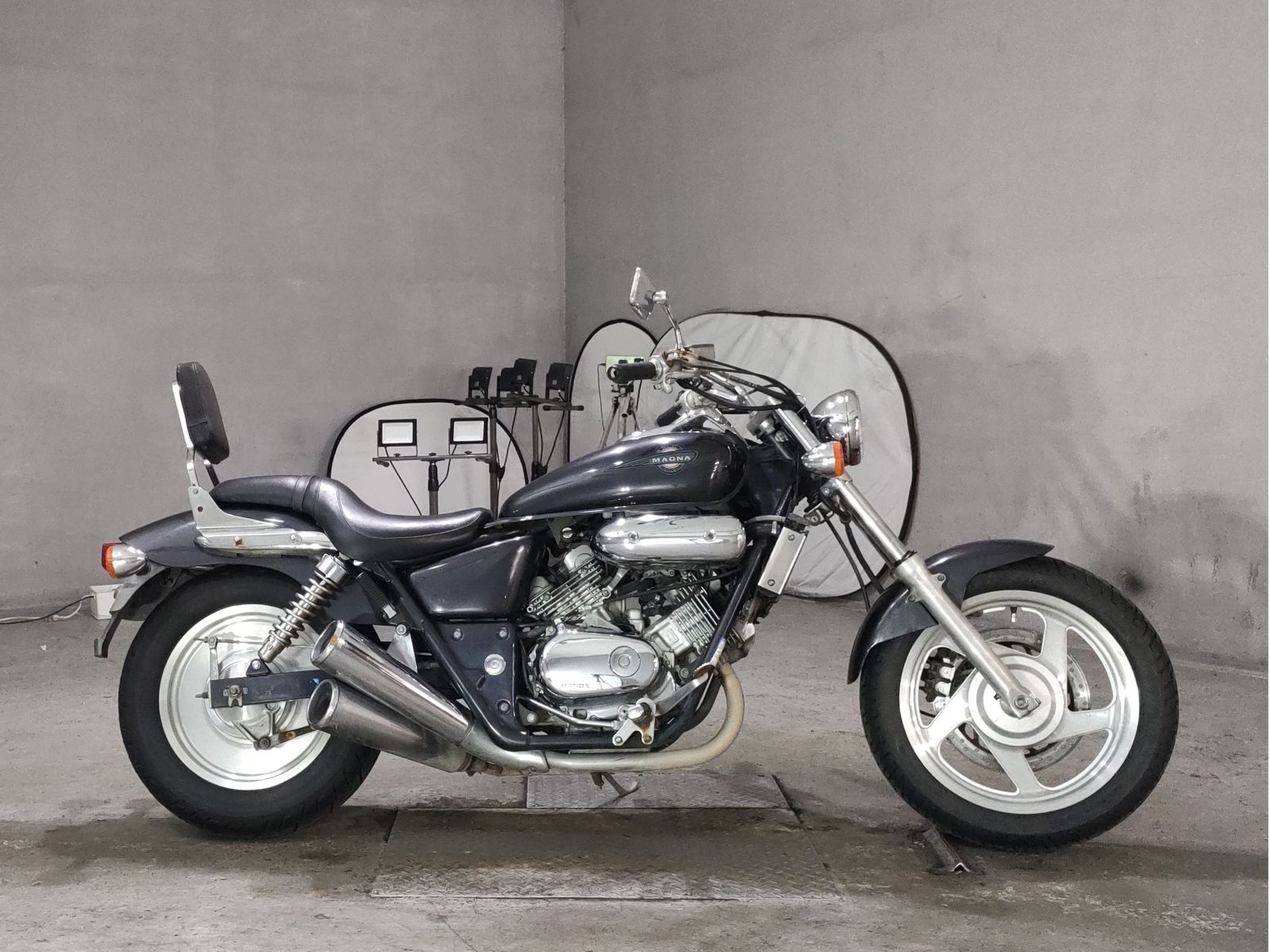 Honda MAGNA 250