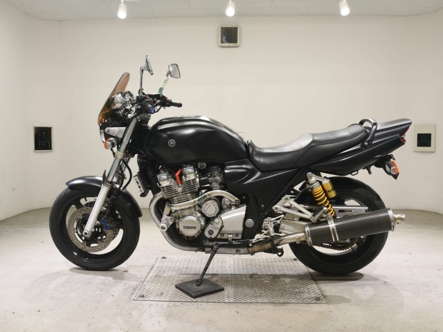 Yamaha XJR1300