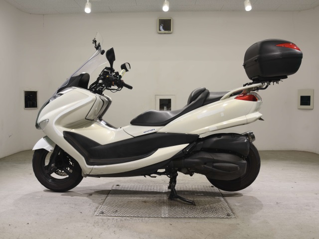 Yamaha MAJESTY 250-4