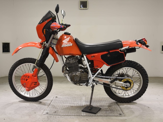 Honda XLR250R-3