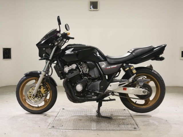Honda CB400SFV-1