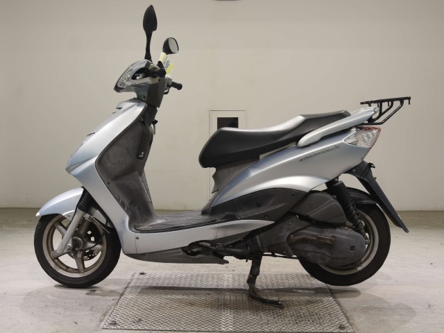 Yamaha CYGNUS125X