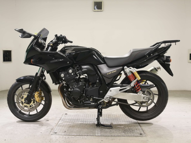 Honda CB400SFV-4 BOLDOR