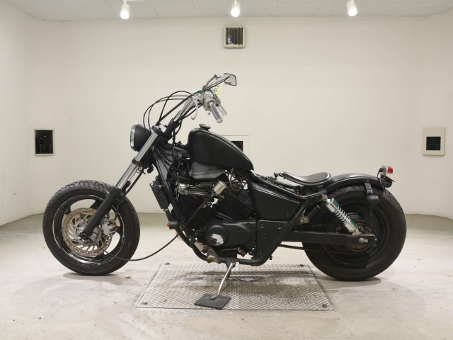 Honda MAGNA 250