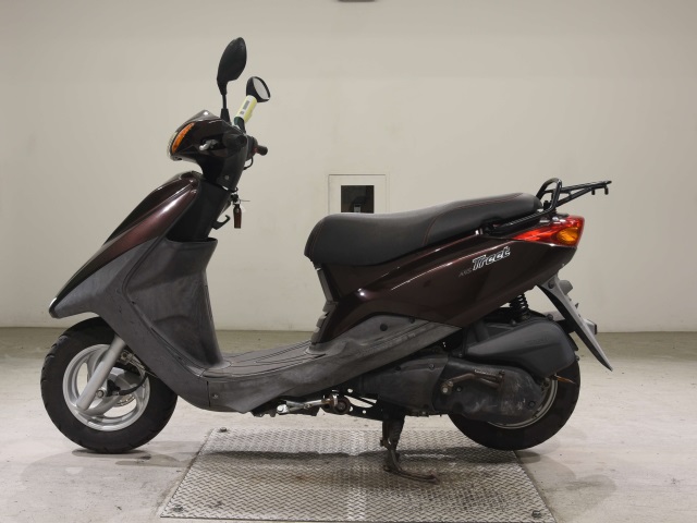 Yamaha AXIS125