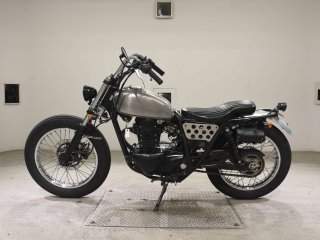 Kawasaki 250TR