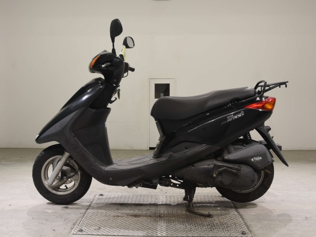Yamaha AXIS125