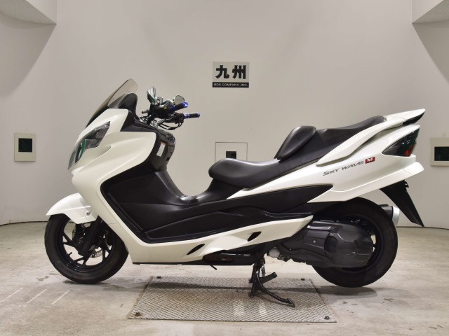 Suzuki SKYWAVE 250M