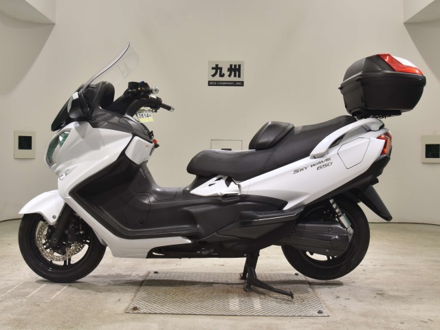 Suzuki SKYWAVE 650LX