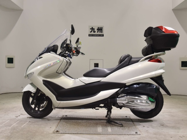 Yamaha MAJESTY 250-4