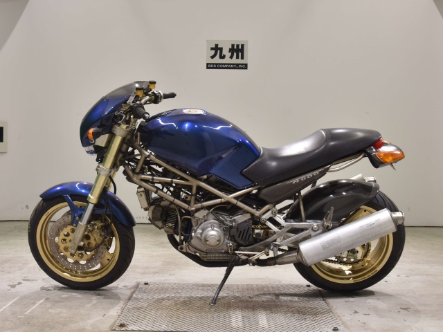 Ducati DUCATI MONSTER 900